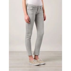 Citizens of Humanity Arielle Mid Rise Slim Jeans in Gray Wash Women's Size 28